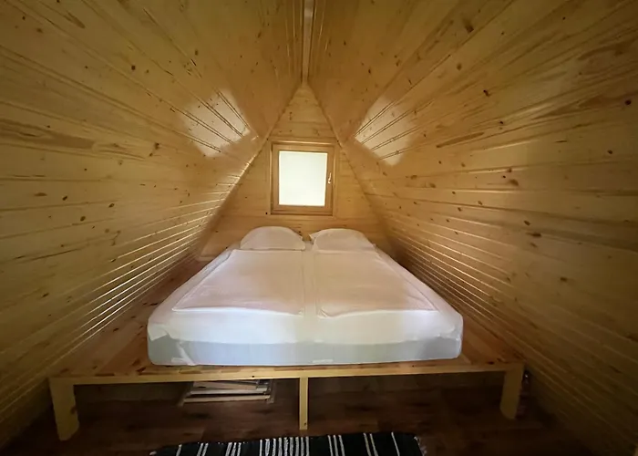 Glamping - Domacija Lampercek