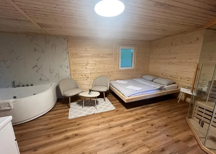 Campingplatz Glamping - Domacija Lampercek *